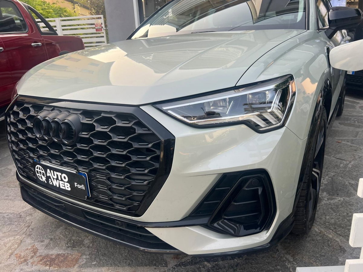 Audi Q3 Sportback 45 TFSI e S tronic S line edition (2)