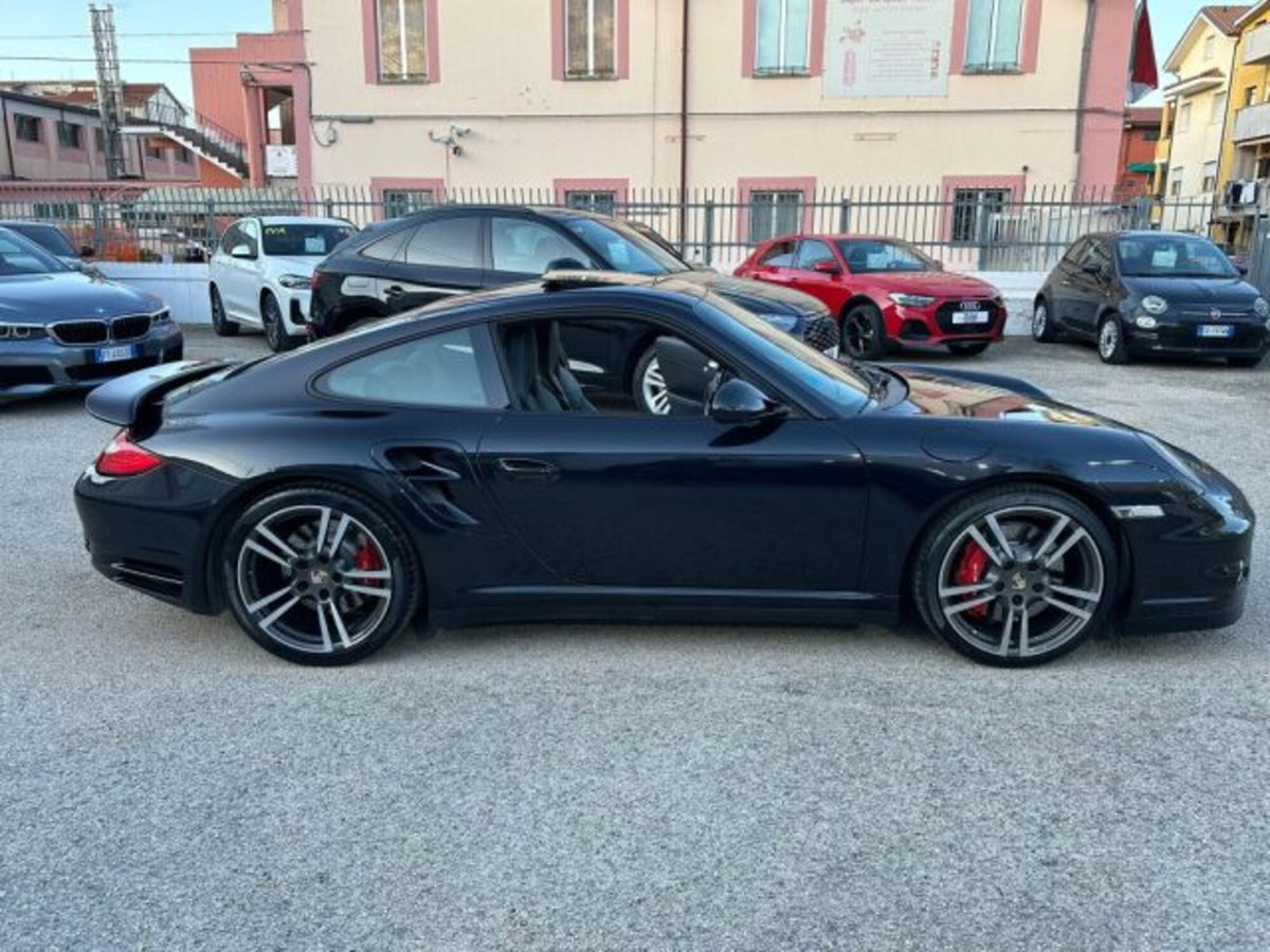 Porsche 911 Coupé Turbo (11)