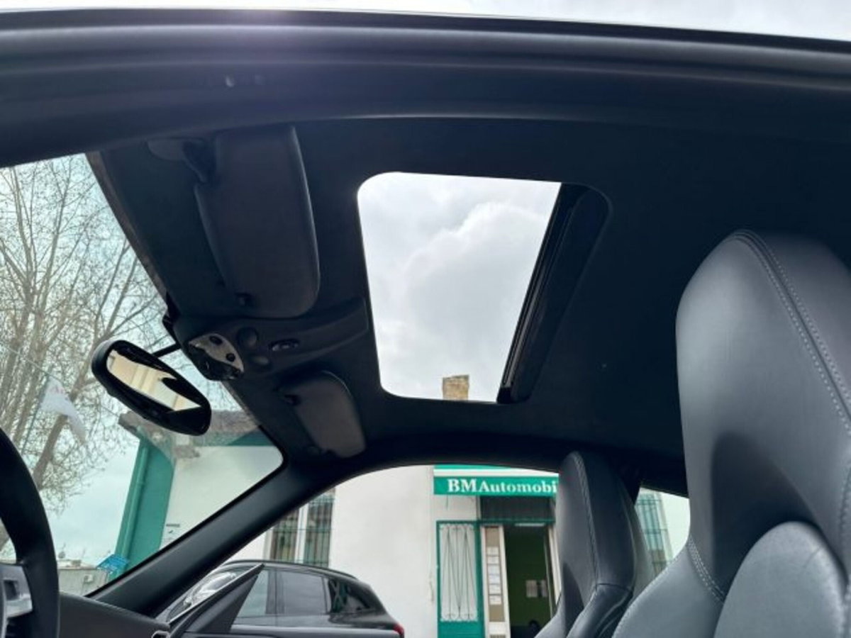 Porsche 911 Coupé Turbo (13)