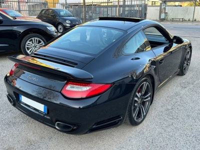 Porsche 911 Coupé Turbo (4)