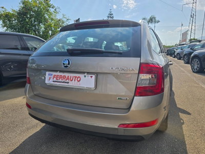 Skoda Octavia Station Wagon 1.4 TSI DSG Wagon Executive G-Tec (18)