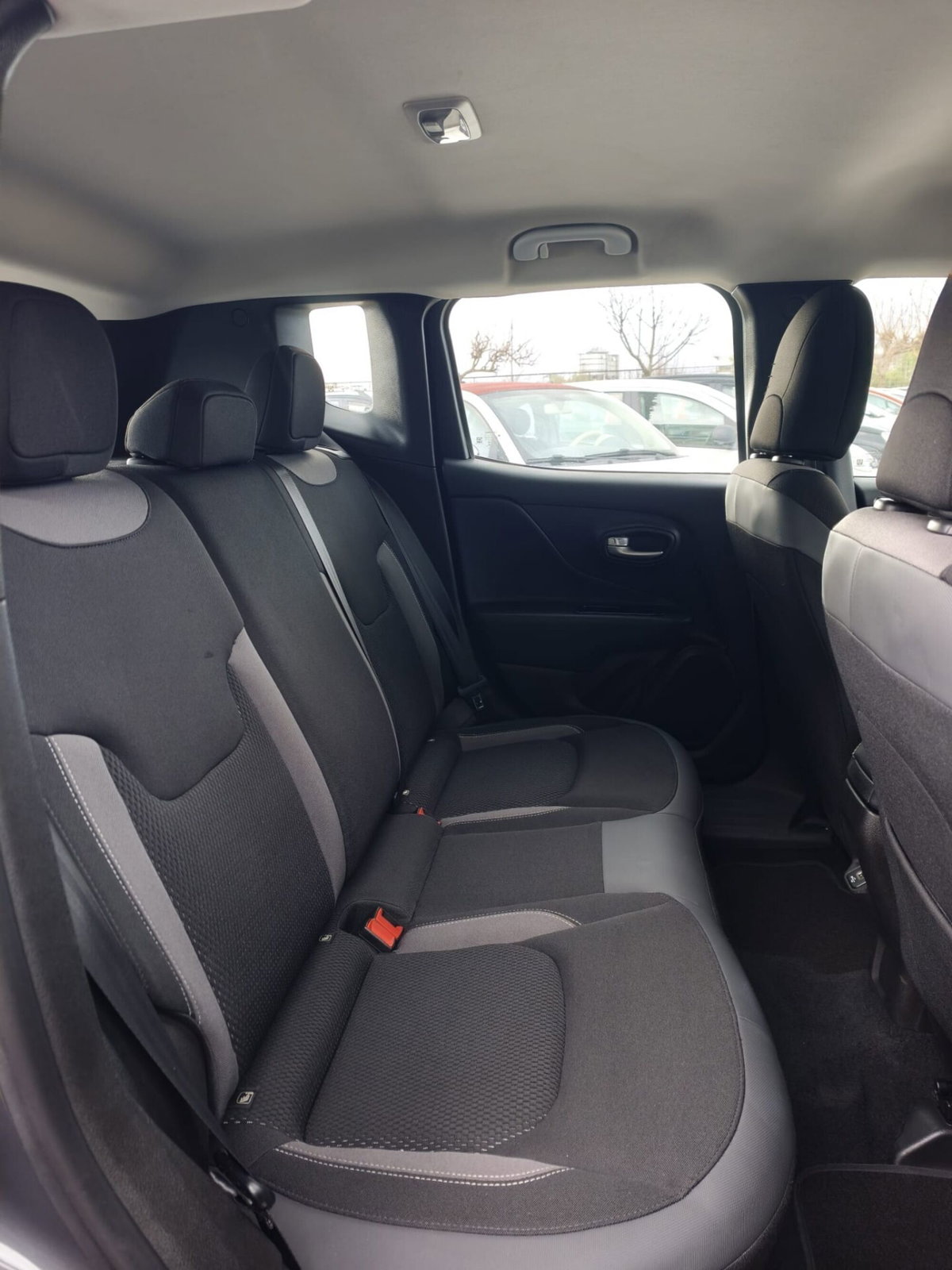 Jeep Renegade 1.6 mjt Limited 2wd 130cv (14)