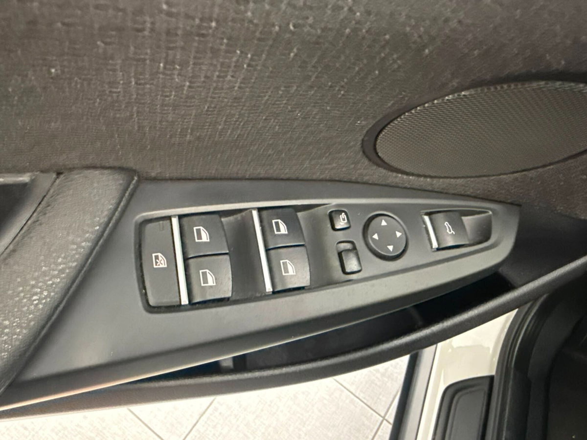 BMW X3 xDrive20d (12)