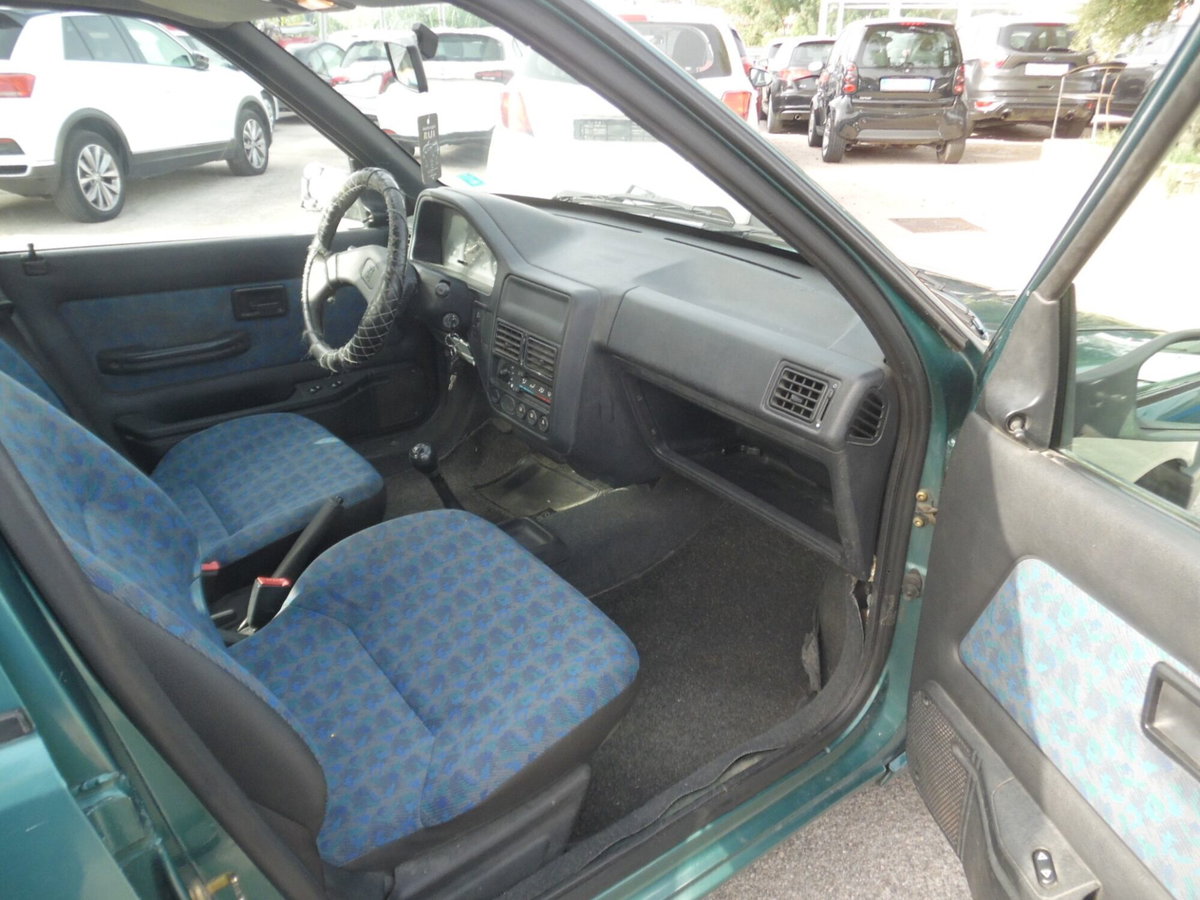 Peugeot 106 diesel cat 5 porte XRD (15)