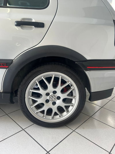 Volkswagen Golf 2.0 16V cat 5p GTI 20 Years Edition (7)