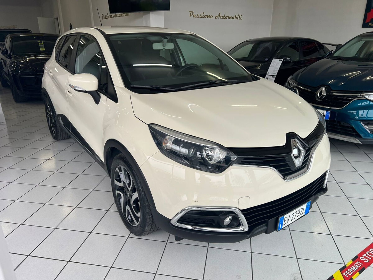 Renault Captur 1.5 dCi 8V 90 CV EDC Energy R-Link (3)