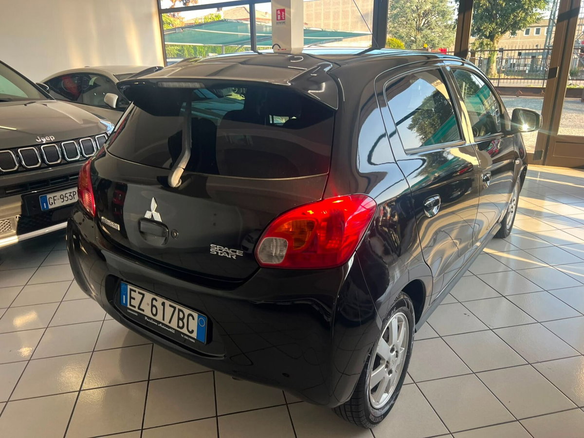 Mitsubishi Space Star 1.2 Intense SDA (4)