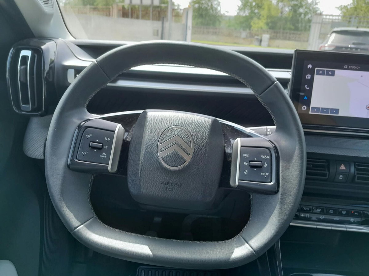 Citroen C3 1.2 turbo Max 100cv s&s (16)