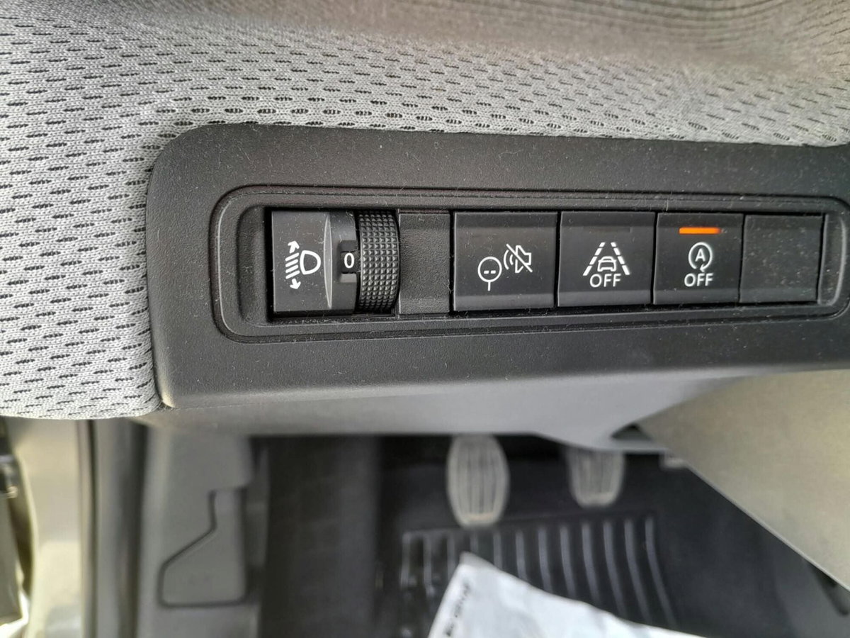 Citroen C3 1.2 turbo Max 100cv s&s (19)