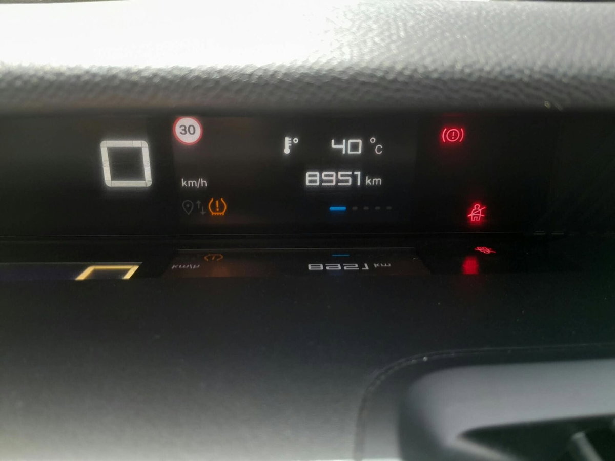 Citroen C3 1.2 turbo Max 100cv s&s (20)