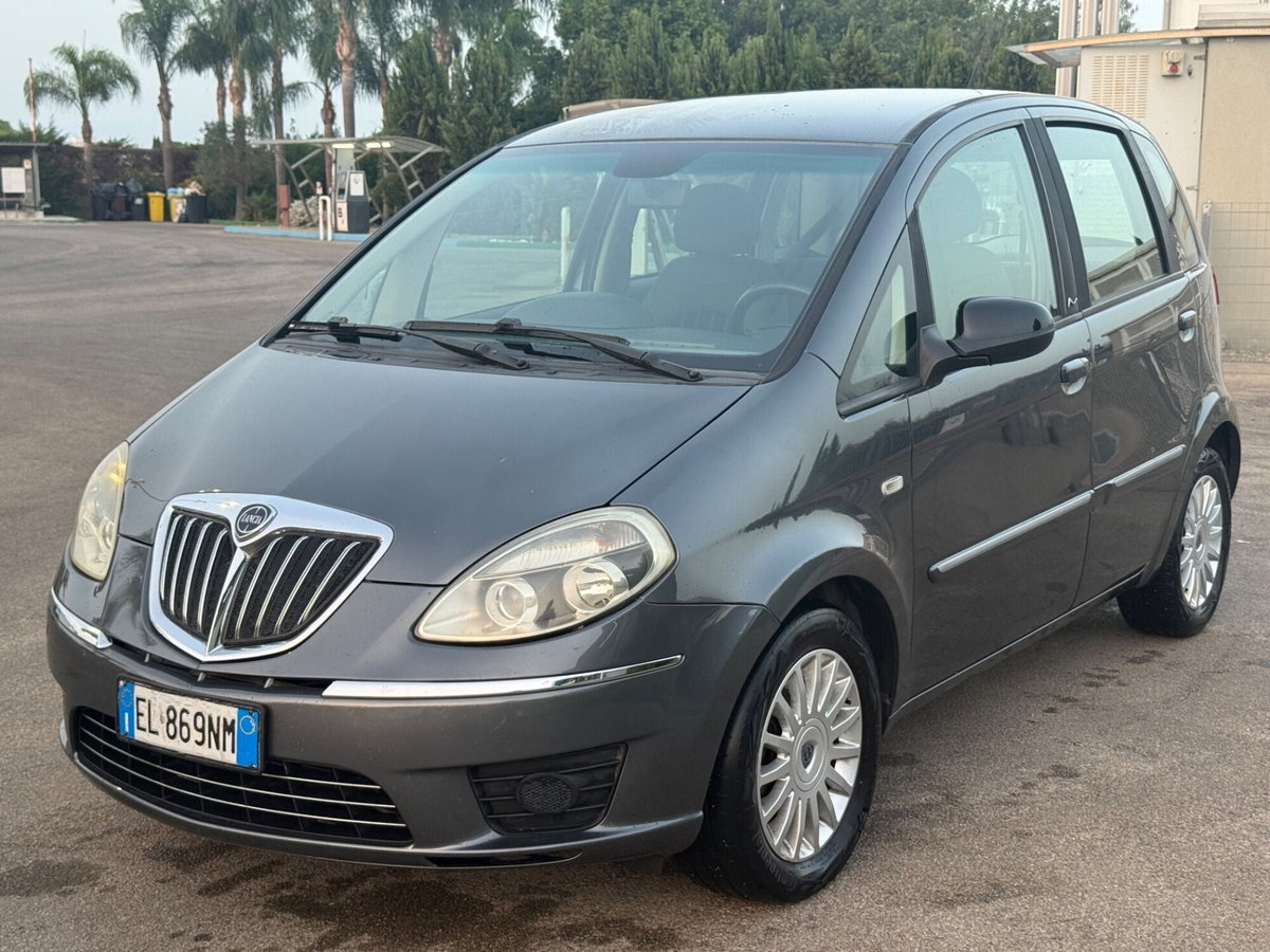 Lancia Musa 1.3 Mjt 95 CV DFN Diva