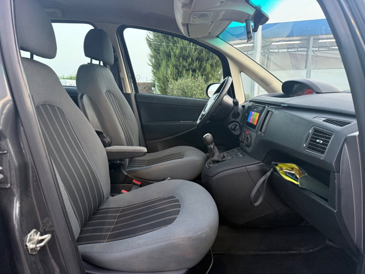 Lancia Musa 1.3 Mjt 95 CV DFN Diva (13)