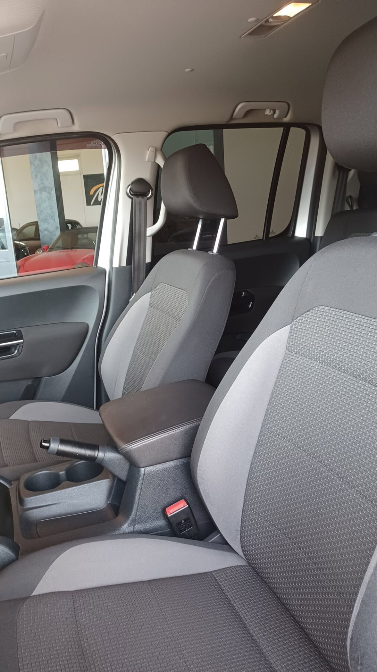 Volkswagen Veicoli Commerciali Amarok 3.0 V6 TDI 4MOTION BMT permanente aut. DC Comfortline (12)