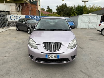 Lancia Ypsilon 1.2 Elle (2)