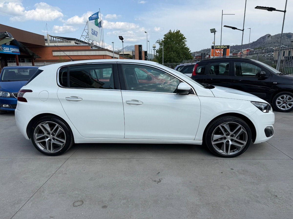 Peugeot 308 1.6 e-HDi 115 CV Stop&Start Business (4)