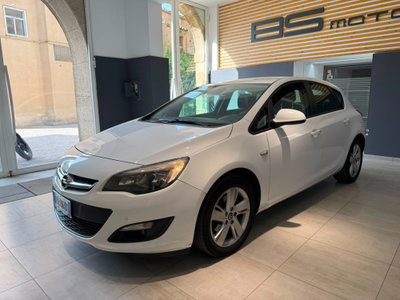 Opel Astra 1.7 CDTI 130CV 5 porte Cosmo (4)