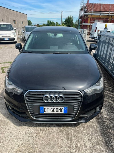 Audi A1 Sportback 1.6 TDI S tronic S line edition plus (2)
