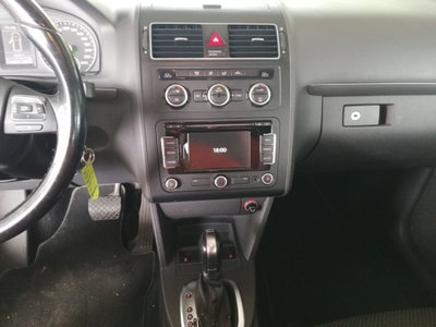 Volkswagen Touran 1.6 TDI Comfortline (12)