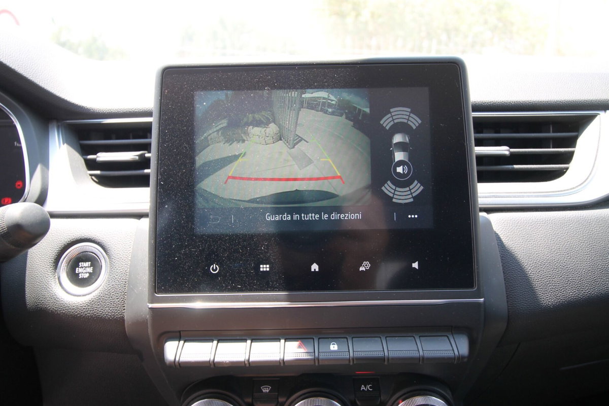 Renault Captur Full Hybrid E-Tech 145 CV Intens (11)