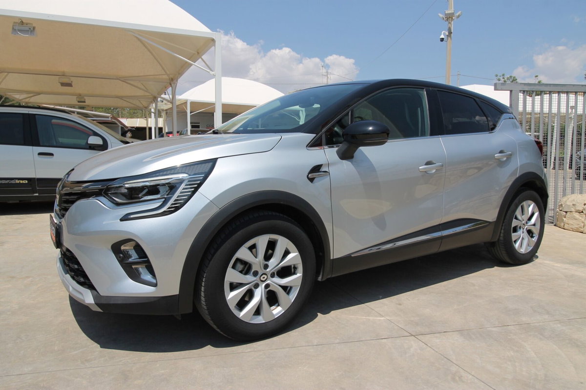 Renault Captur Full Hybrid E-Tech 145 CV Intens (3)