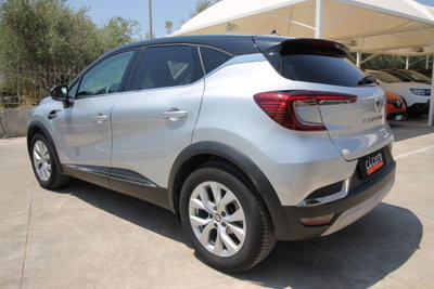 Renault Captur Full Hybrid E-Tech 145 CV Intens (4)