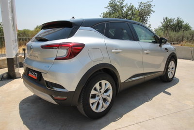 Renault Captur Full Hybrid E-Tech 145 CV Intens (6)