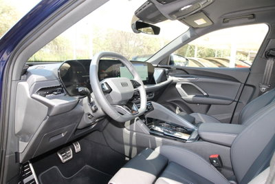 Audi Q5 2.0 tdi mhev+ Launch edition S line quattro 204cv s-tronic (14)