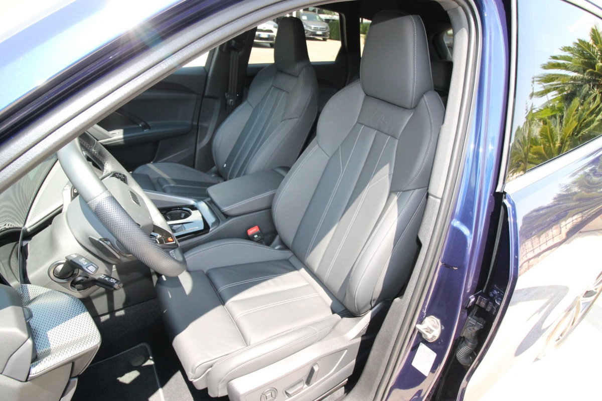 Audi Q5 2.0 tdi mhev+ Launch edition S line quattro 204cv s-tronic (15)