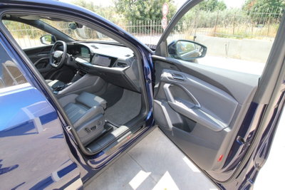 Audi Q5 2.0 tdi mhev+ Launch edition S line quattro 204cv s-tronic (19)