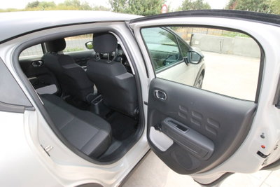 Citroen C3 BlueHDi 100 S&S C-Series (17)