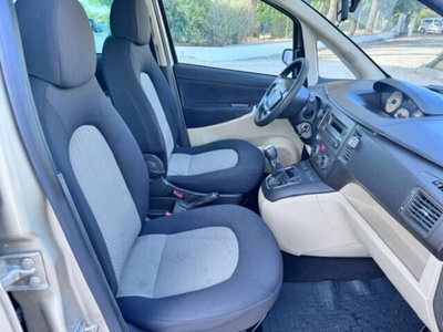 Lancia Musa 1.3 Multijet 16V 70 CV Oro (14)