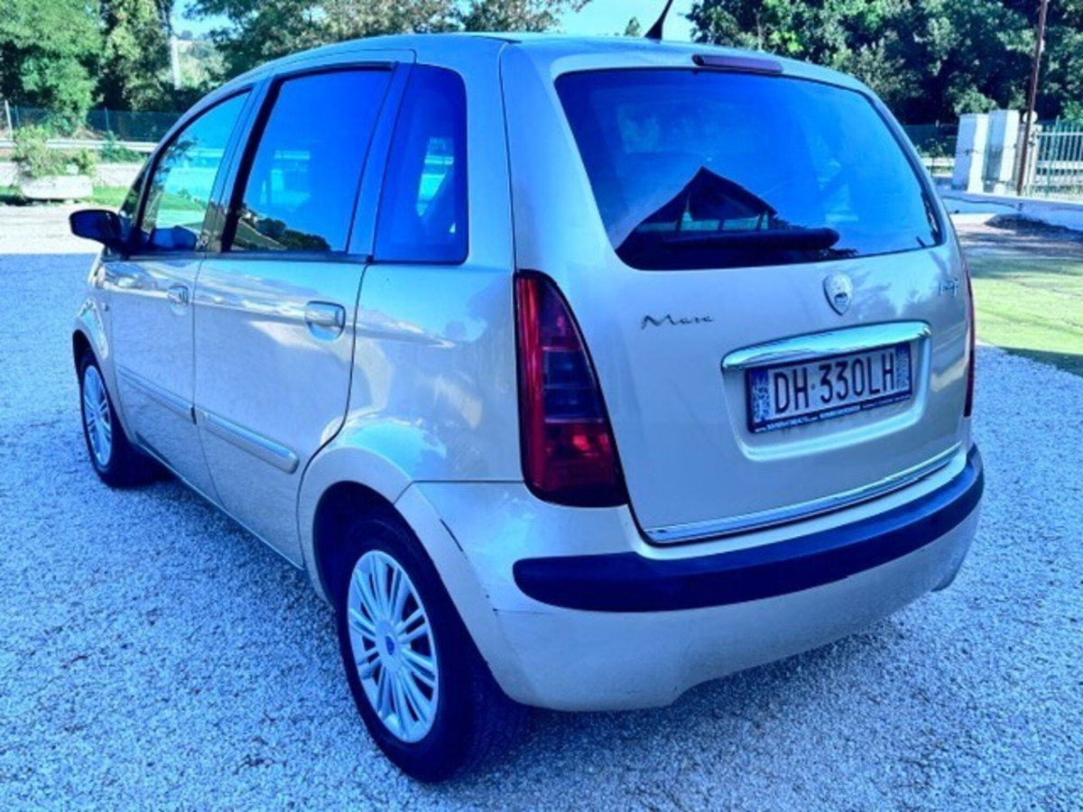 Lancia Musa 1.3 Multijet 16V 70 CV Oro (5)