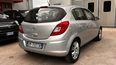 Opel Corsa 1.2i 16V cat 5 porte Enjoy (8)