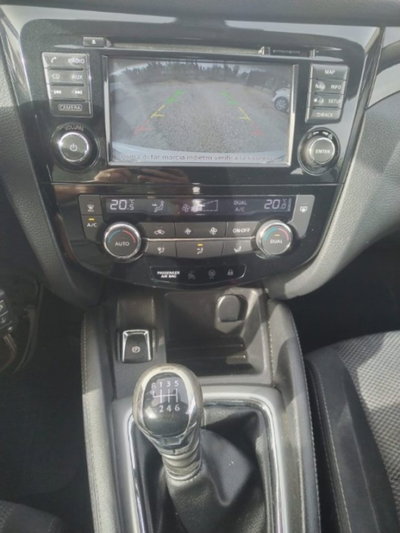 Nissan Qashqai 1.5 dCi N-Connecta (11)