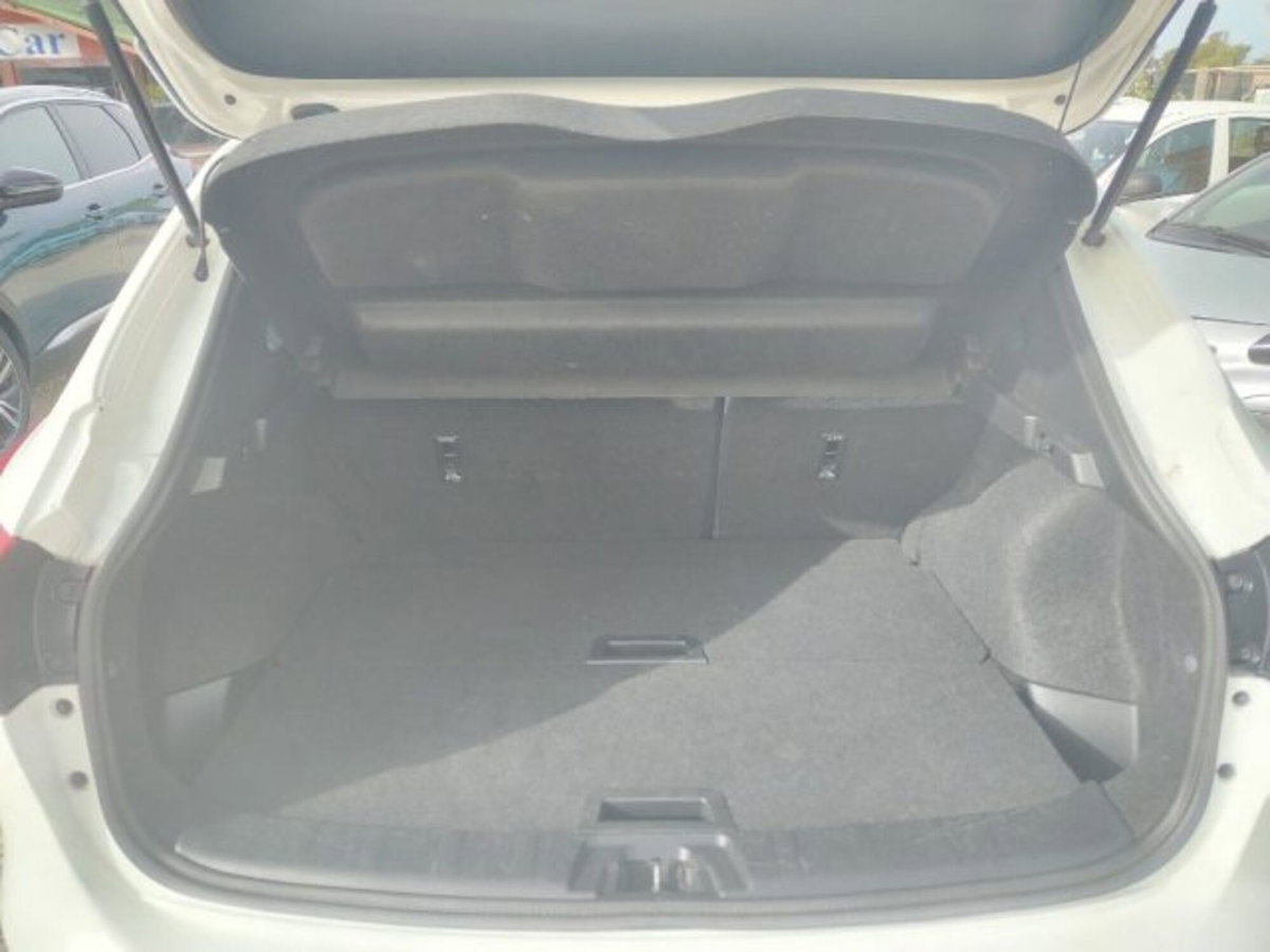 Nissan Qashqai 1.5 dCi N-Connecta (14)