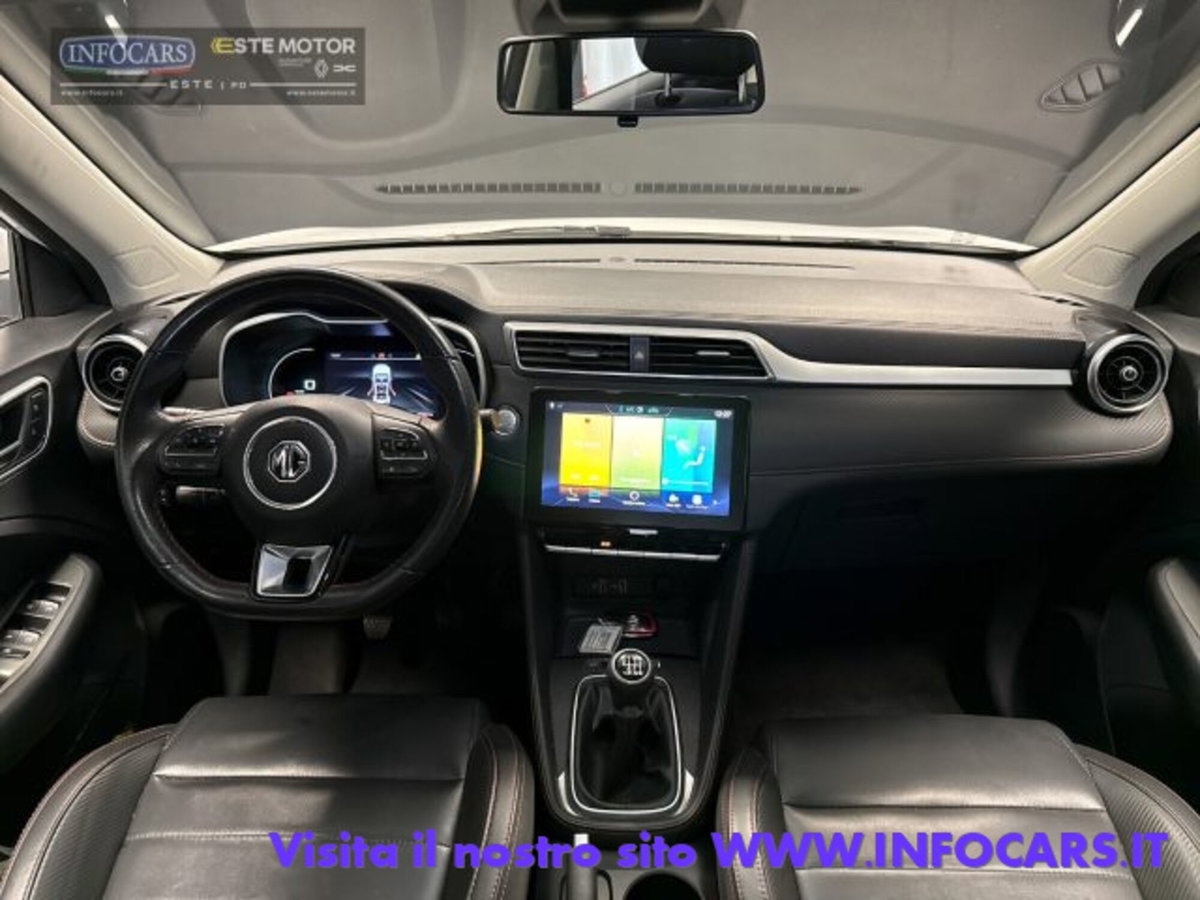 Mg ZS ZS 1.0 Luxury (11)