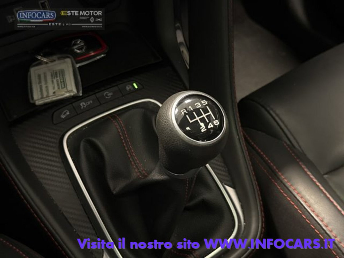 Mg ZS ZS 1.0 Luxury (18)
