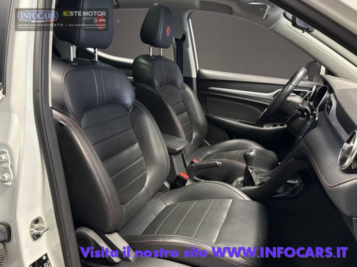 Mg ZS ZS 1.0 Luxury (6)