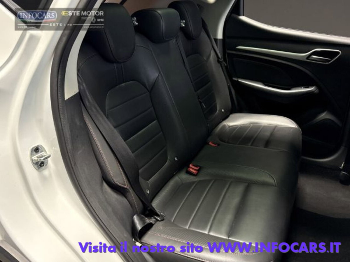 Mg ZS ZS 1.0 Luxury (8)