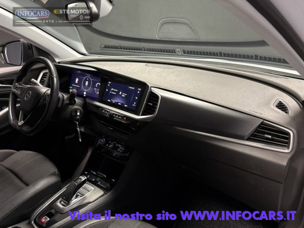 Opel Grandland 1.5 diesel Ecotec aut. Business Elegance (12)