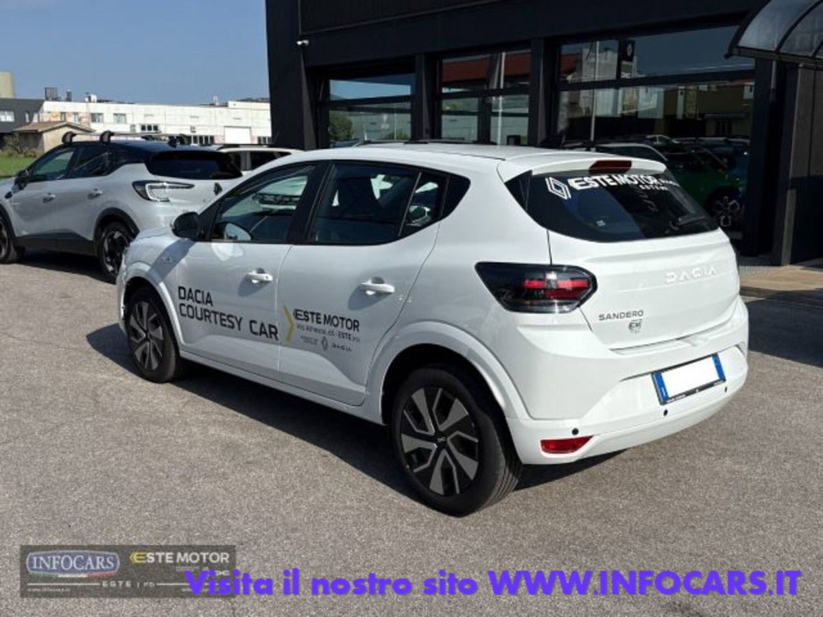 Dacia Sandero Streetway 1.0 tce Expression 100cv (2)