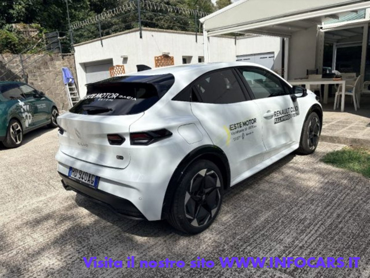 Renault Clio 1.8 full hybrid Techno 160cv auto (2)