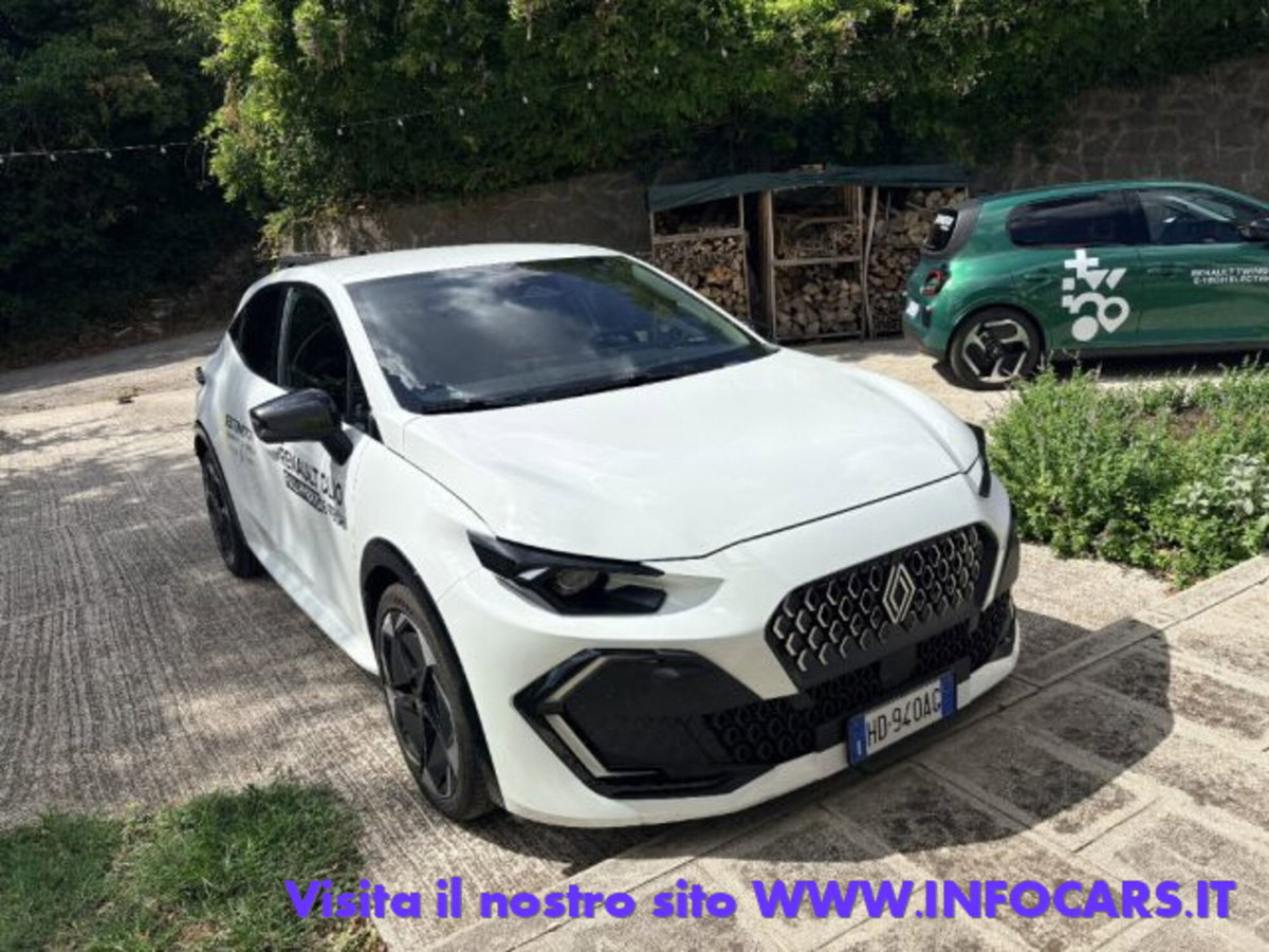 Renault Clio 1.8 full hybrid Techno 160cv auto (7)
