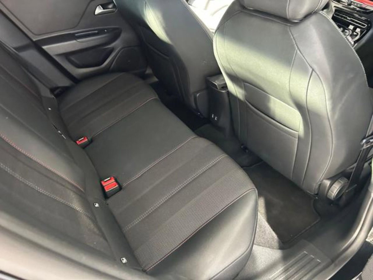 Opel Mokka 1.2 Turbo 130 CV GS Line (14)