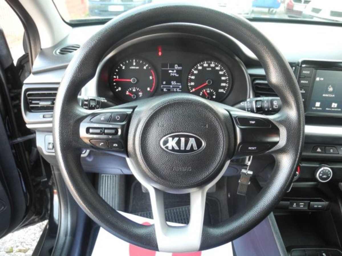 Kia Stonic 1.6 CRDi 110 CV Urban (5)