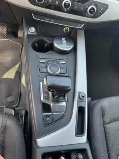 Audi A4 Avant 2.0 TDI 150 CV ultra S tronic Business (8)