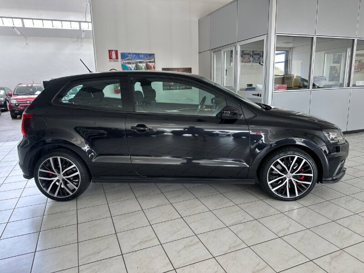 Volkswagen Polo GTI 1.8 3p. DSG BlueMotion Technology (5)
