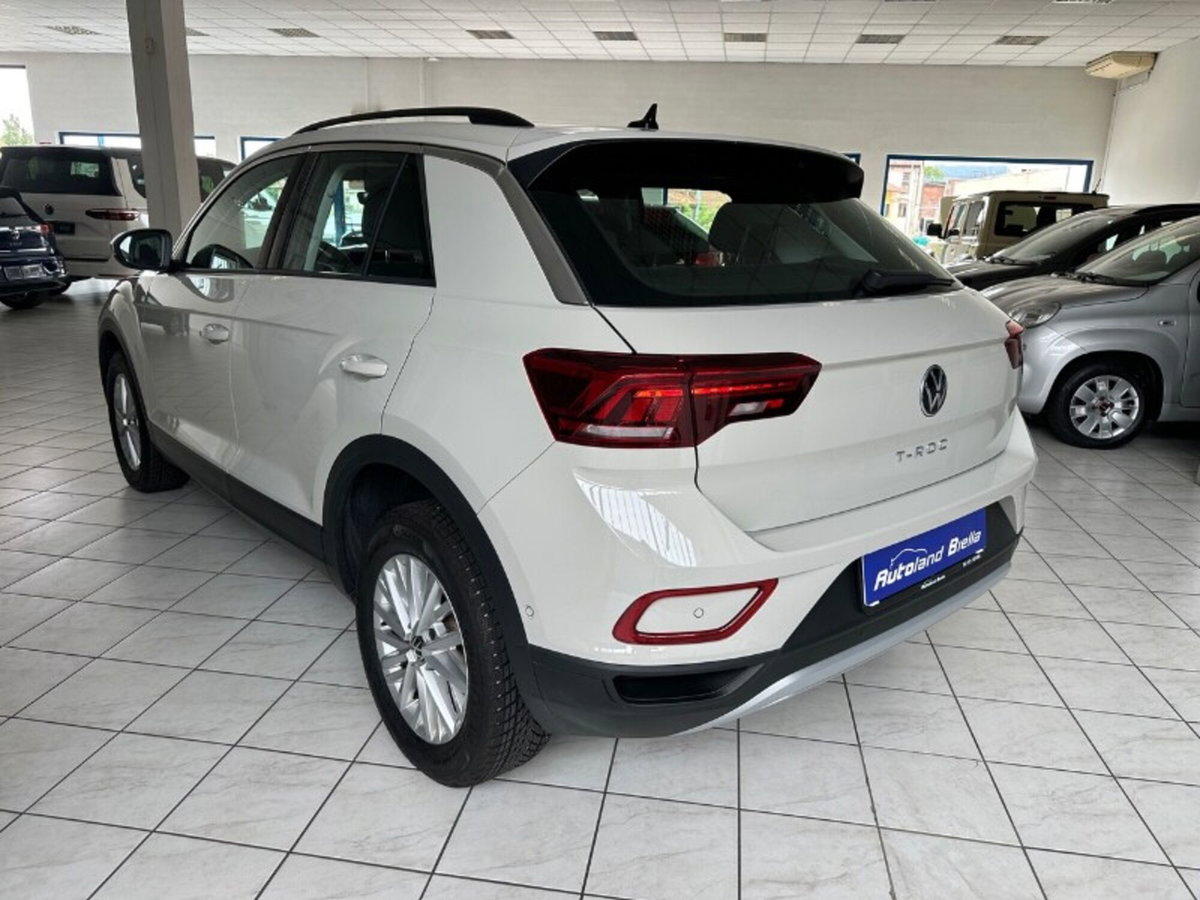 Volkswagen T-Roc 1.5 tsi Life dsg (7)