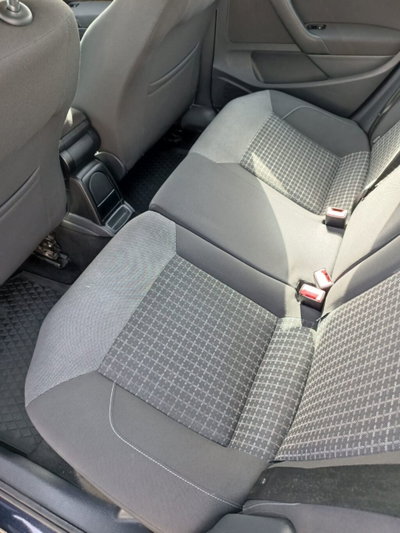 Volkswagen Polo 1.4 TDI 5p. Comfortline (4)