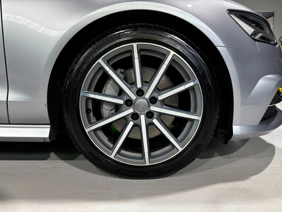 Audi A6 Avant 3.0 TDI quattro S tronic Business Plus (5)